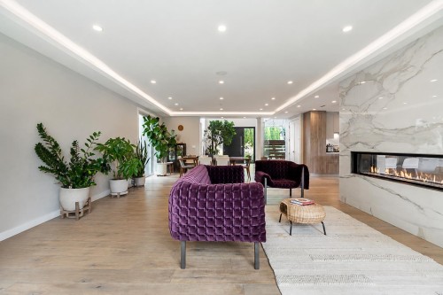 955 Forest Hills Drive, North Vancouver, BC - Indoor Photo Showing Other Room With Fireplace