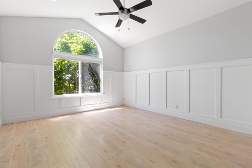 23849 Zeron Avenue, Maple Ridge, BC - Indoor Photo Showing Other Room