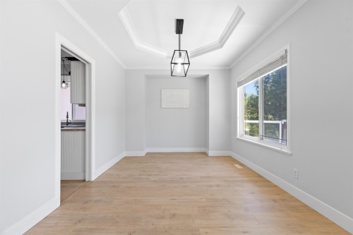 23849 Zeron Avenue, Maple Ridge, BC - Indoor Photo Showing Other Room
