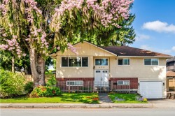 675 Duncan Avenue Burnaby, BC V5B 4M1