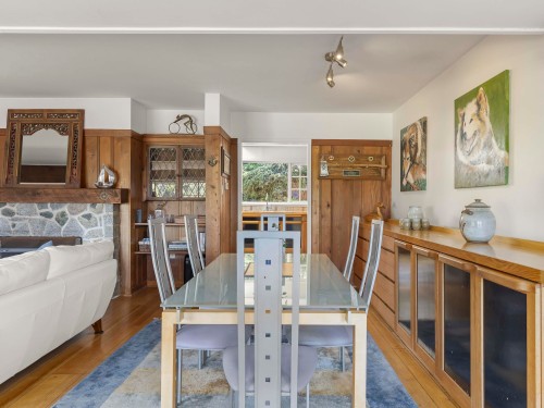 6248 Wellington Avenue, West Vancouver, BC - Indoor Photo Showing Dining Room