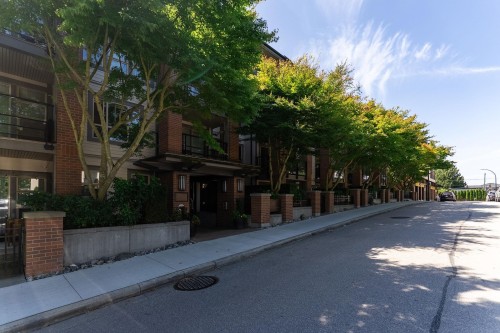 213-738 29Th Avenue E, Vancouver, BC - Outdoor
