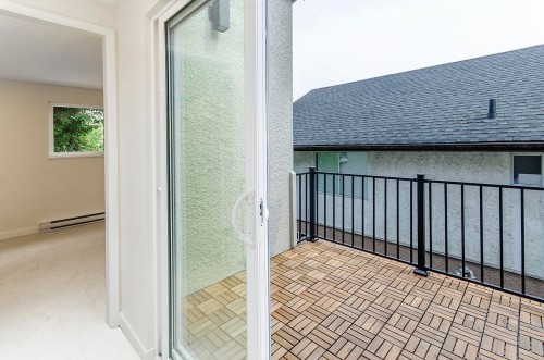 962 11Th Avenue E, Vancouver, BC 