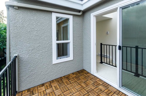 962 11Th Avenue E, Vancouver, BC 
