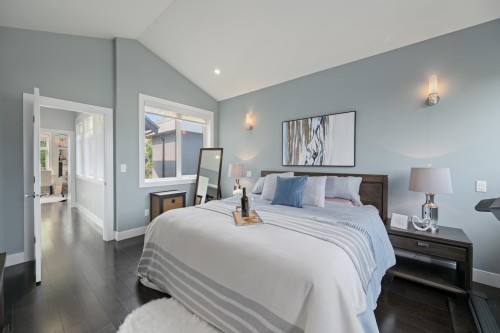 285 19Th Avenue E, Vancouver, BC - Indoor Photo Showing Bedroom