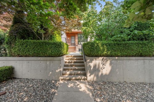 285 19Th Avenue E, Vancouver, BC - Outdoor