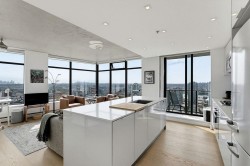 2804-108 Cordova Street W Vancouver, BC V6B 0G5