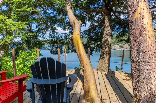 1602 Chart Drive, Pender Island, BC - Outdoor
