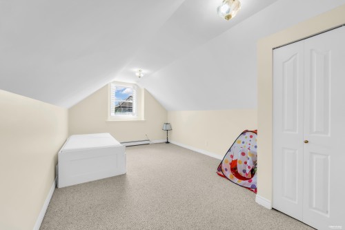 6231 Dunsmuir Crescent, Richmond, BC - Indoor
