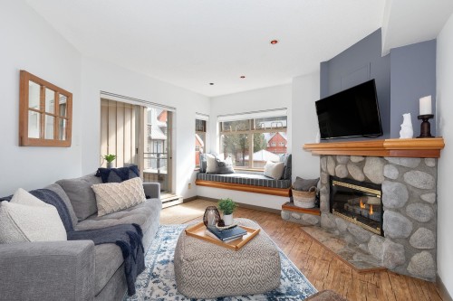 212-2050 Lake Placid Road  Whistler, BC V8E 0A8