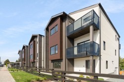 3-8483 16th Avenue Burnaby, BC V3N 1S4