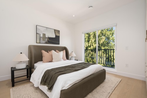 3-8483 16Th Avenue, Burnaby, BC - Indoor Photo Showing Bedroom