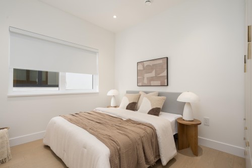 3-8483 16Th Avenue, Burnaby, BC - Indoor Photo Showing Bedroom