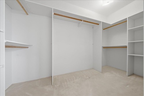 6212 Vivian Street, Vancouver, BC - Indoor