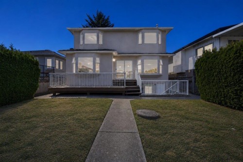 6212 Vivian Street, Vancouver, BC - Outdoor With Deck Patio Veranda