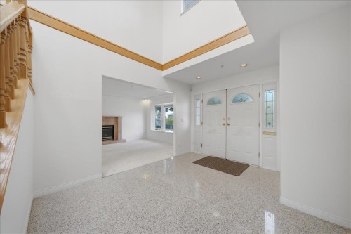6212 Vivian Street, Vancouver, BC - Indoor Photo Showing Other Room