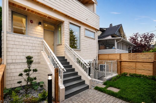 3-595 49Th Avenue E, Vancouver, BC - Outdoor