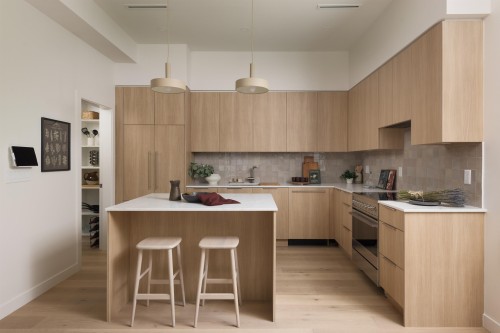 3-595 49Th Avenue E, Vancouver, BC - Indoor Photo Showing Kitchen