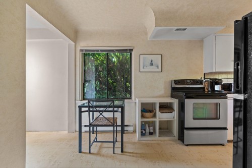 2138 Nelson Avenue, West Vancouver, BC - Indoor