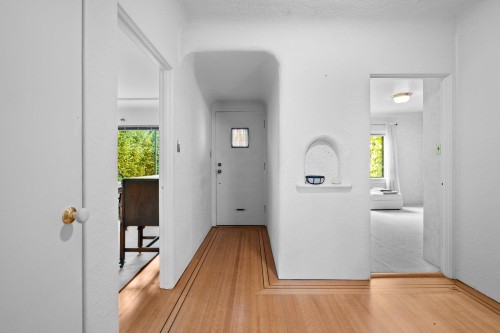 2138 Nelson Avenue, West Vancouver, BC - Indoor Photo Showing Other Room