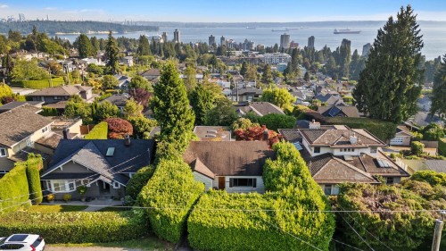 2138 Nelson Avenue, West Vancouver, BC - Outdoor With View