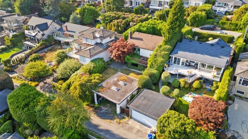 2138 Nelson Avenue, West Vancouver, BC - Outdoor With View