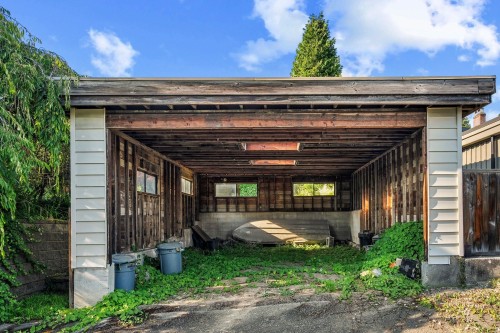 2138 Nelson Avenue, West Vancouver, BC - Outdoor