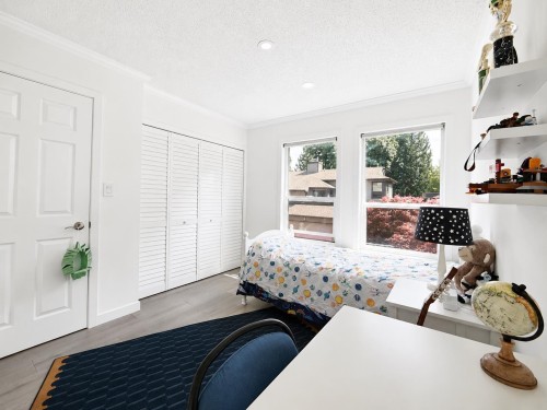 1741 Rufus Drive, North Vancouver, BC - Indoor Photo Showing Bedroom