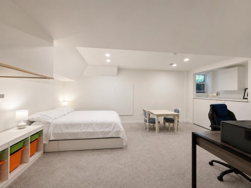 1741 Rufus Drive, North Vancouver, BC - Indoor