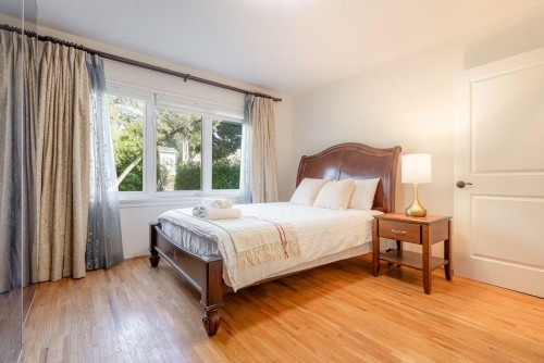 5951 Dunbar Street, Vancouver, BC - Indoor Photo Showing Bedroom