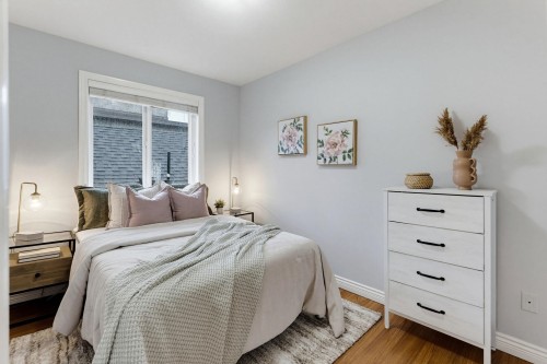 2139 Triumph Street, Vancouver, BC - Indoor Photo Showing Bedroom