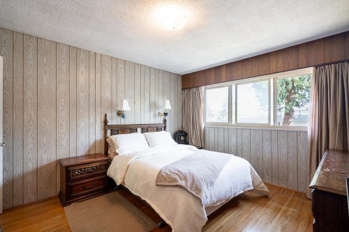 1171 Winslow Avenue, Coquitlam, BC - Indoor Photo Showing Bedroom