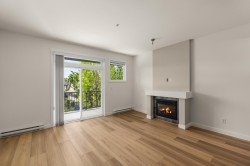 16-13819 232 Street Maple Ridge, BC V4R 0C7