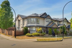 11335 Creekside Street Maple Ridge, BC V2W 0C7