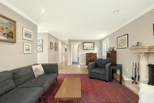2183 Napier Street, Vancouver, BC - Indoor Photo Showing Living Room With Fireplace