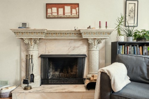 2183 Napier Street, Vancouver, BC - Indoor Photo Showing Living Room With Fireplace