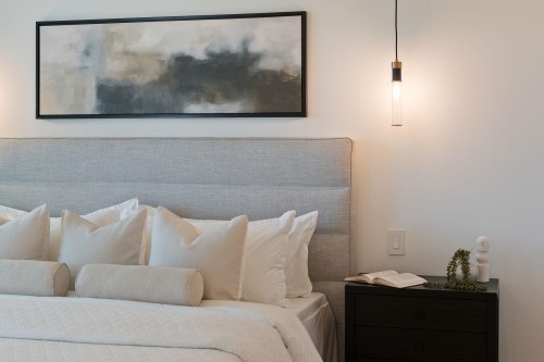 3-1491 Devonshire Crescent, Vancouver, BC - Indoor Photo Showing Bedroom