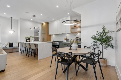 1234 19Th Avenue E, Vancouver, BC - Indoor Photo Showing Other Room