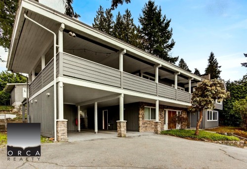 981 Kinsac Street, Coquitlam, BC - Outdoor With Facade