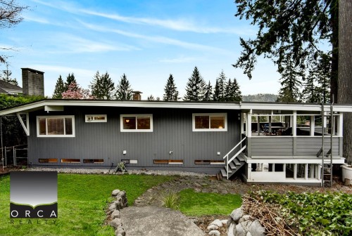 981 Kinsac Street, Coquitlam, BC - Outdoor
