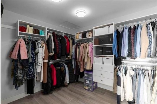 338 Mundy Street, Coquitlam, BC - Indoor With Storage