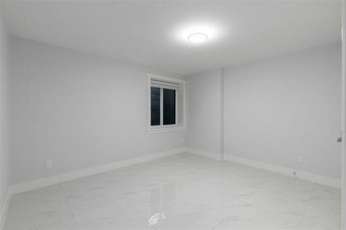 338 Mundy Street, Coquitlam, BC - Indoor Photo Showing Other Room