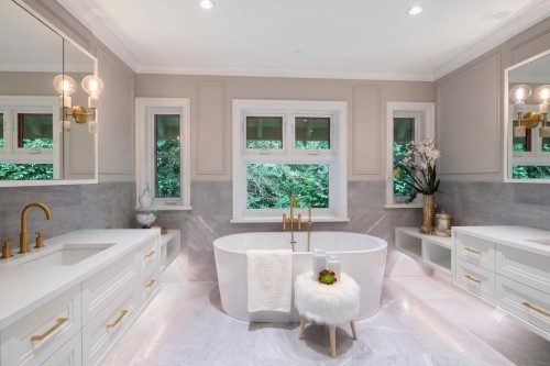 1263 Balfour Avenue, Vancouver, BC - Indoor Photo Showing Bathroom