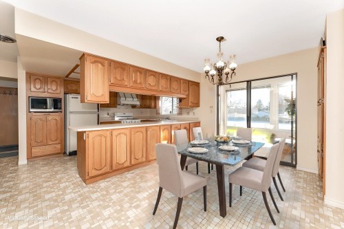 11871 No. 3 Road, Richmond, BC - Indoor
