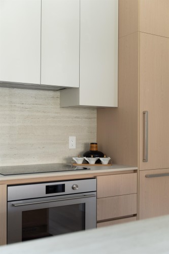02-6507 Cypress Street, Vancouver, BC - Indoor Photo Showing Kitchen
