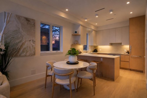 02-6507 Cypress Street, Vancouver, BC - Indoor Photo Showing Dining Room