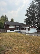 11926 236 Street  Maple Ridge, BC V4R 2G2