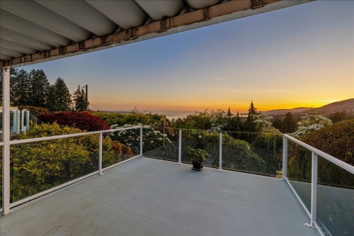 982 Braeside Street, West Vancouver, BC - Outdoor With View With Exterior