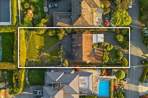 982 Braeside Street, West Vancouver, BC - Outdoor