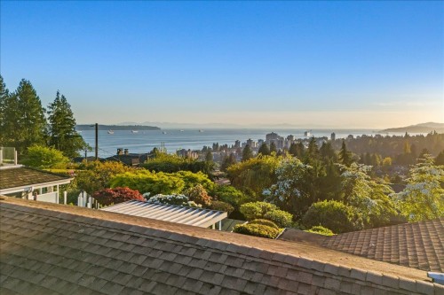 982 Braeside Street, West Vancouver, BC - Outdoor With Body Of Water With View